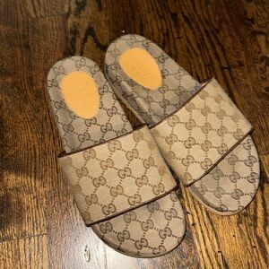 Gucci slides